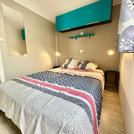 Bungalow 3 Chambres Pour 6 Pers Avec Climatisation Camping 3 Etoiles Samoens Exterior photo