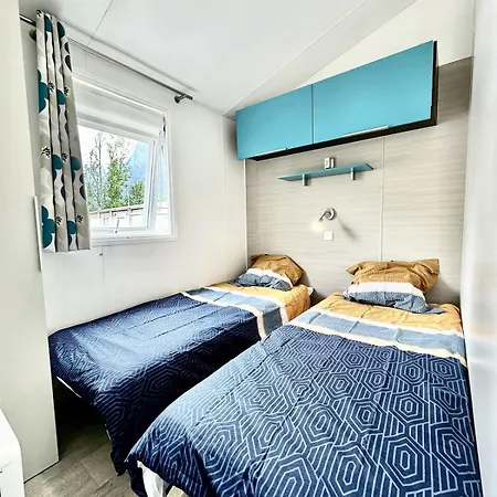 Bungalow 3 Chambres Pour 6 Pers Avec Climatisation Camping 3 Etoiles Samoens Exterior photo