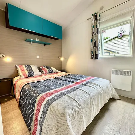 Bungalow 3 Chambres Pour 6 Pers Avec Climatisation Camping 3 Etoiles Samoens Exterior photo